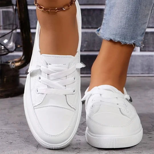 CHLOE – STREET CHARM SNEAKERS