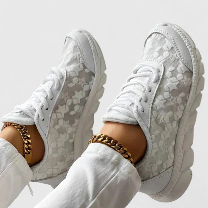 AUDREY – LACE DETAIL CHIC SNEAKERS