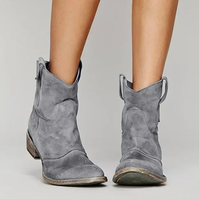 SOPHIA – WESTERN CHIC SUEDE BOOTS