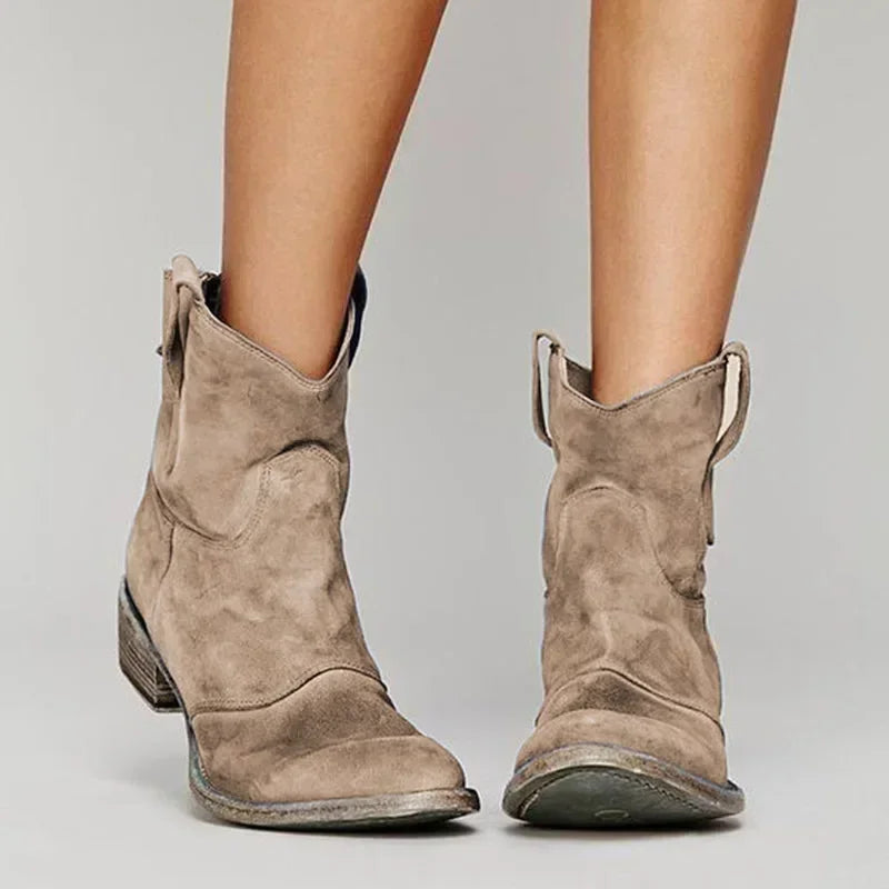 SOPHIA – WESTERN CHIC SUEDE BOOTS